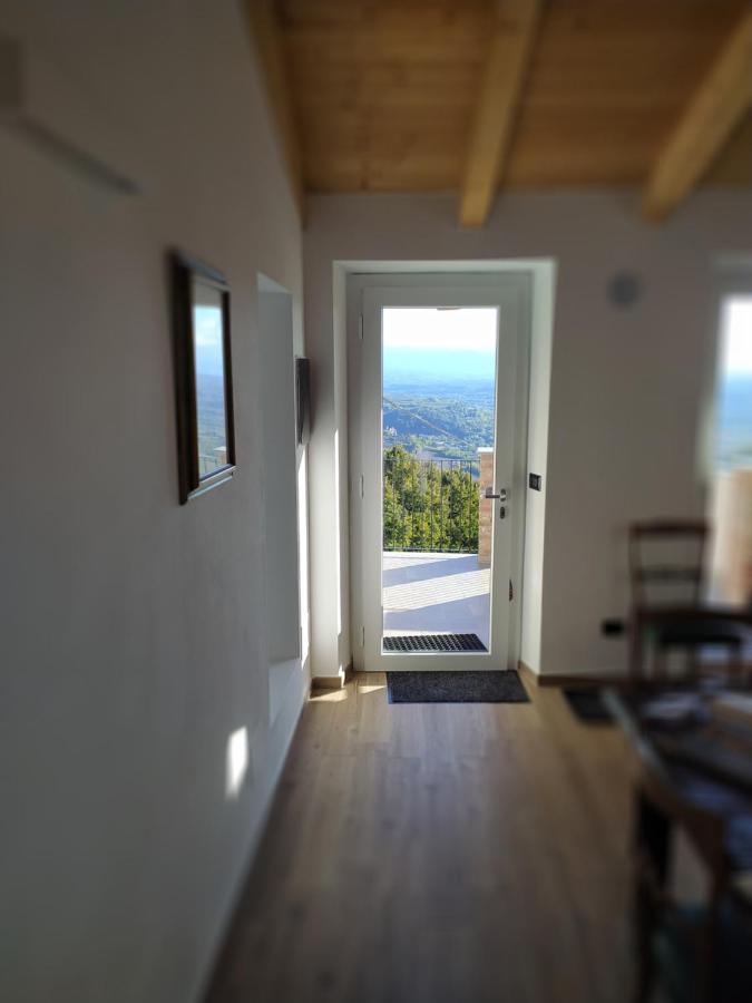 Casa Mantel Holiday Home Panoramic View In Langhe Новело Екстериор снимка