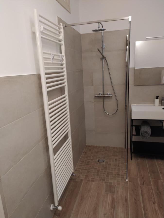 Casa Mantel Holiday Home Panoramic View In Langhe Новело Екстериор снимка