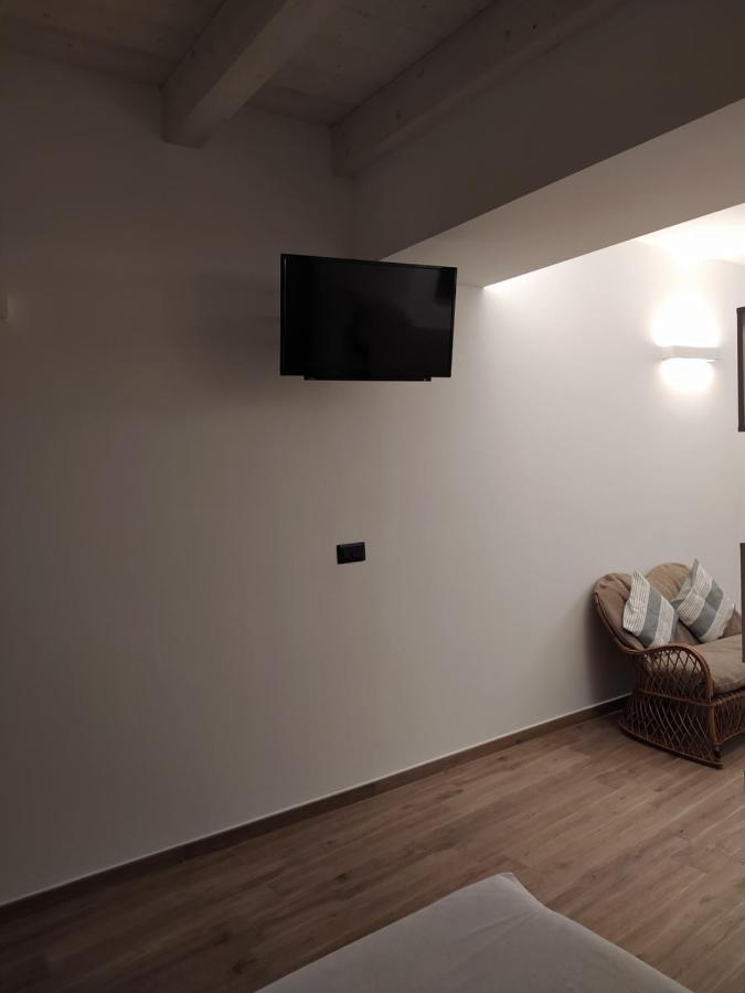 Casa Mantel Holiday Home Panoramic View In Langhe Новело Екстериор снимка