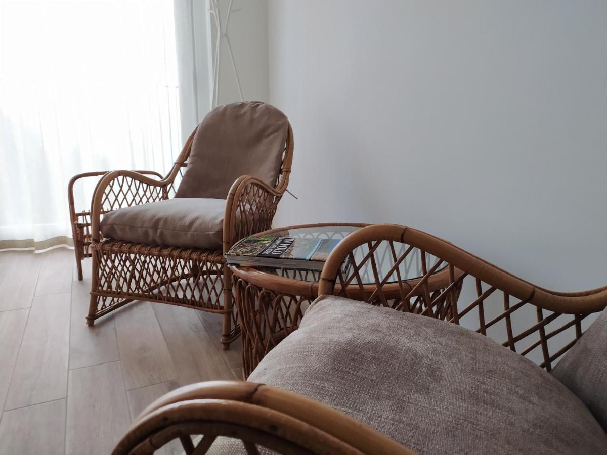 Casa Mantel Holiday Home Panoramic View In Langhe Новело Екстериор снимка